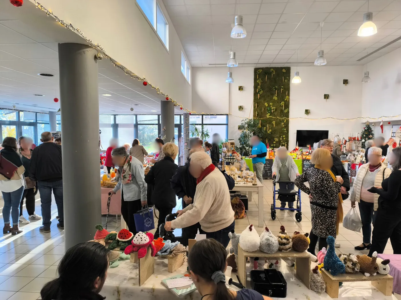 Espace de vie convivial dans une résidence services seniors OBEO