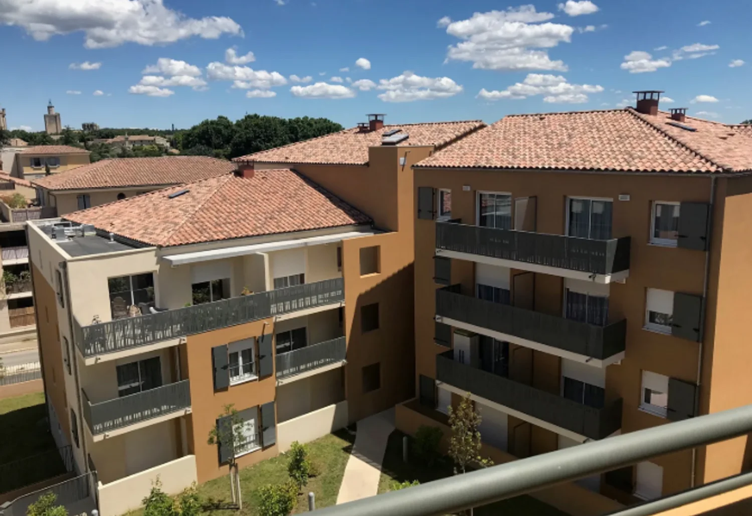 Résidence services seniors OBEO d’Uzès, vue extérieure